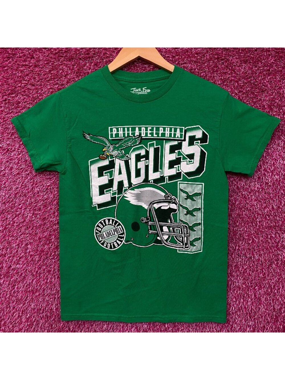 Junk Food Philadelphia Eagles Checkdown Flea Market Tee XS
